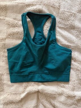 Alphalete sports bra